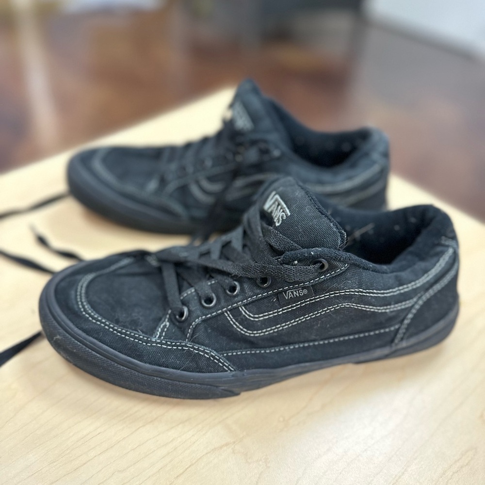 Vans Men's Black Low-Top Canvas Sneakers with White Stitching - Picture 2 of 5